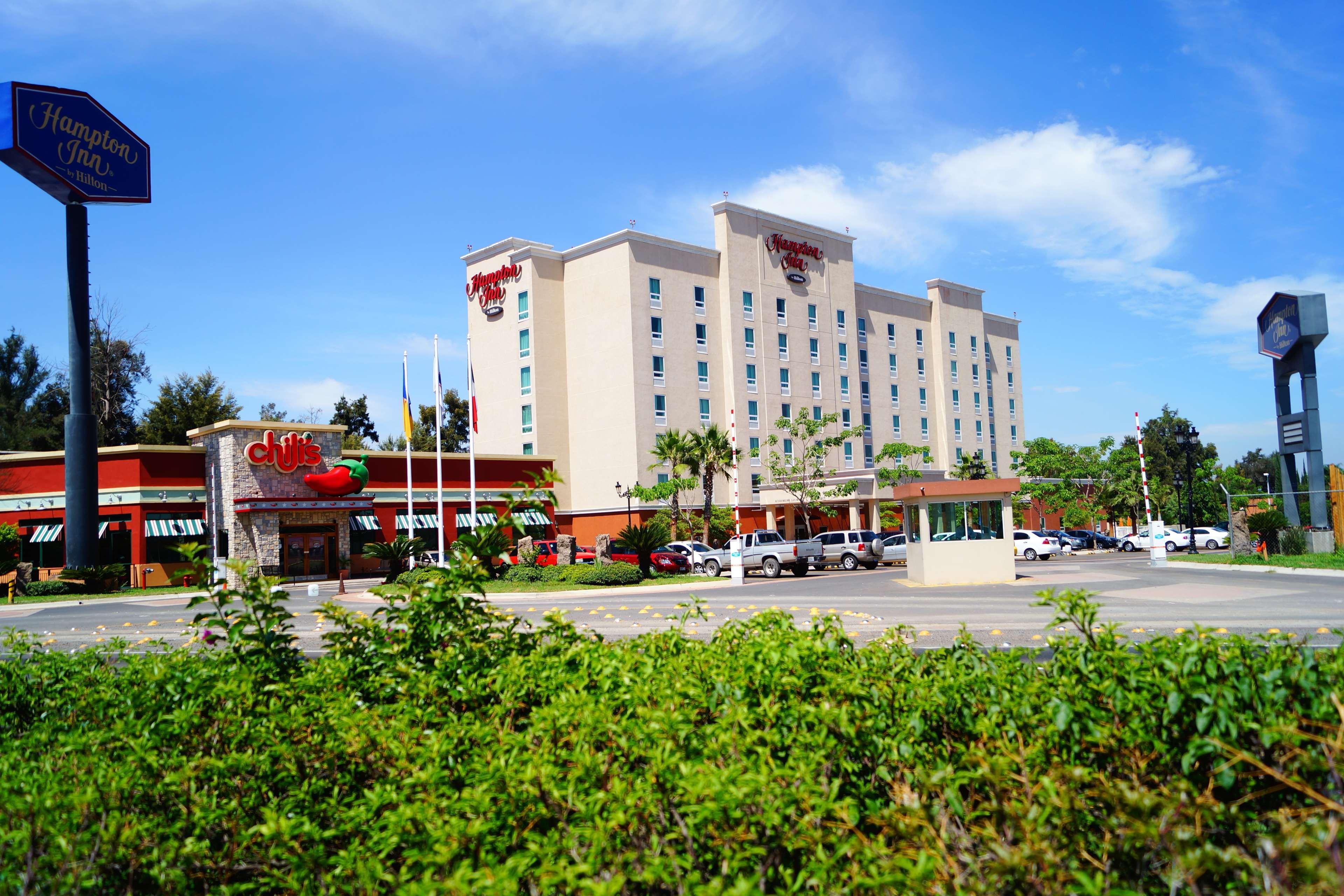 Hampton Inn By Hilton Guadalajara-Aeropuerto Las Pintas Exterior photo