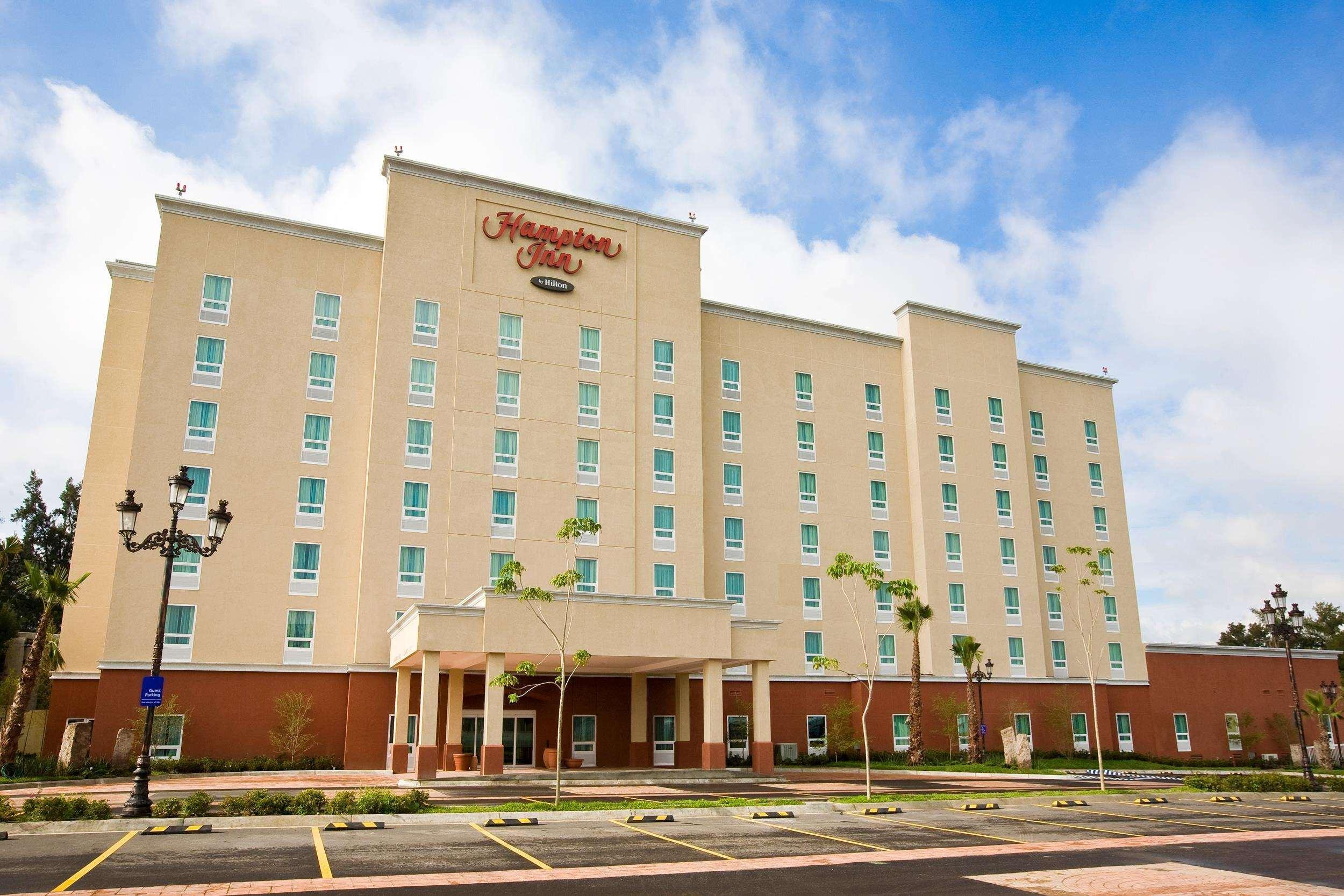 Hampton Inn By Hilton Guadalajara-Aeropuerto Las Pintas Exterior photo